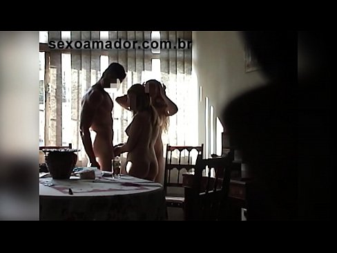 ❤️ लैंगिक मित्र त्याच्याबरोबर एक राक्षस आणि थ्रीसम आमंत्रित करतात ️❌ mr.123sex.ru वर ❌❤